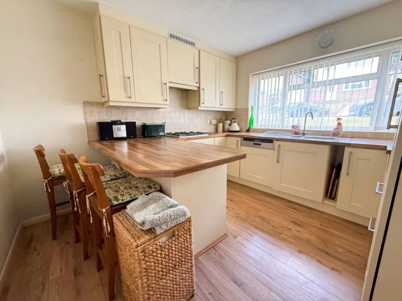 Laurel Drive, High Wycombe, HP11, photo 2