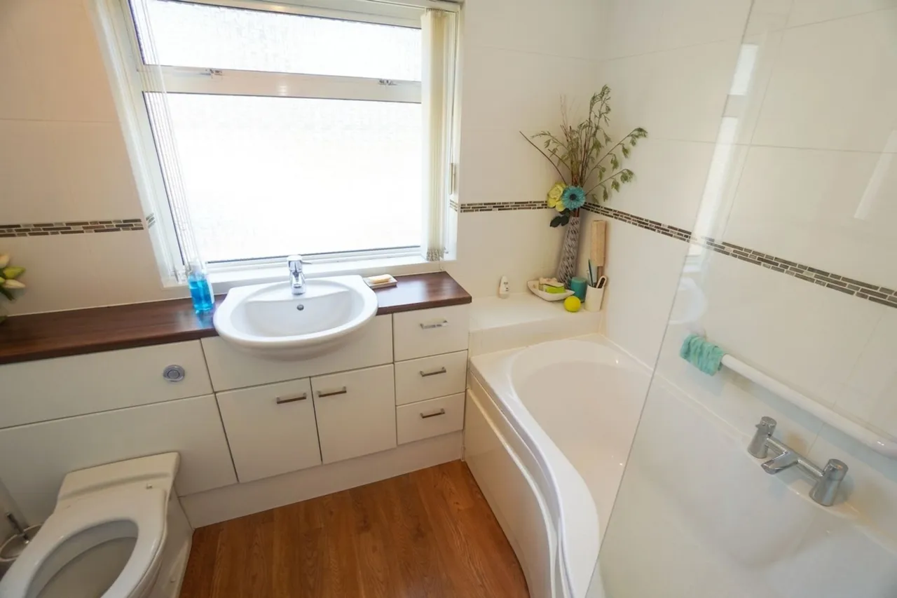 Laurel Drive, High Wycombe, HP11, photo 15