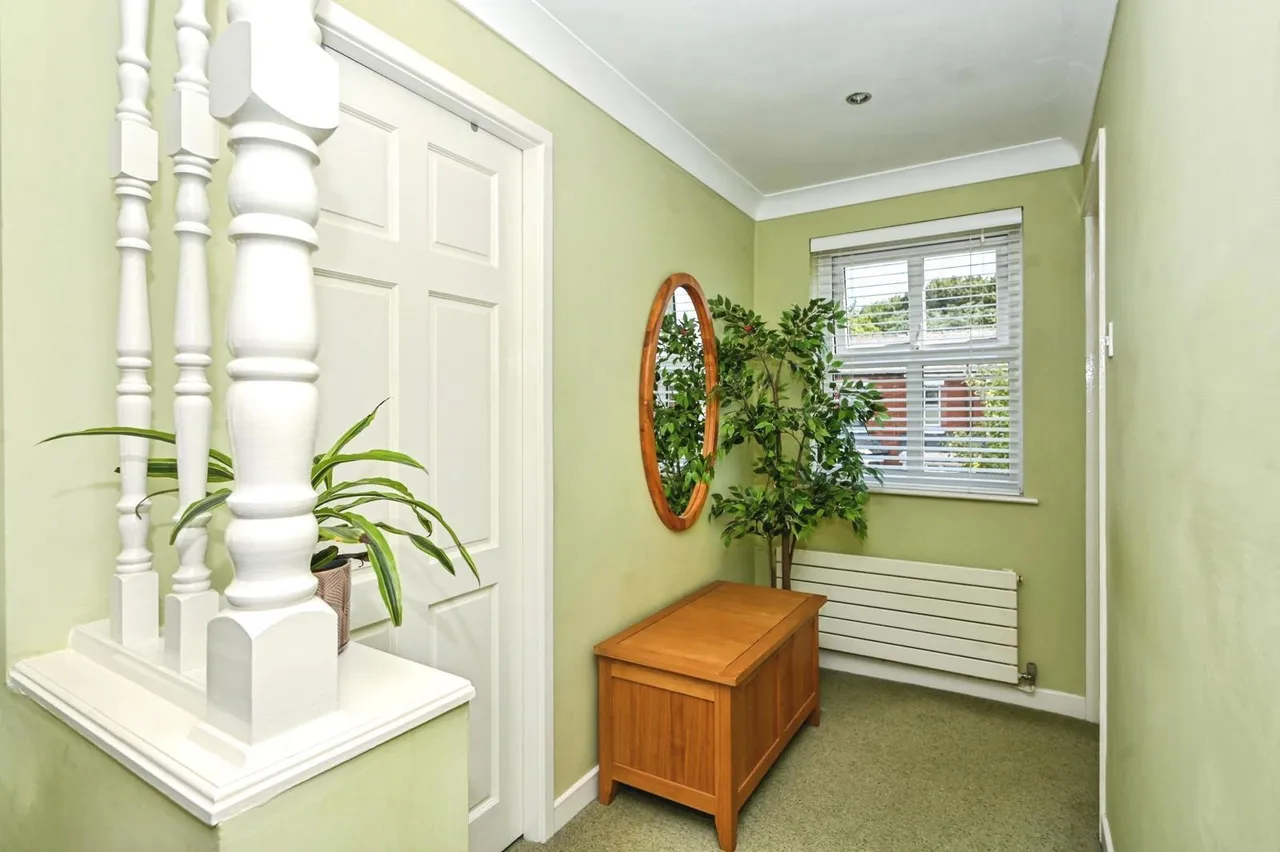 Tragan Drive, Penketh, Warrington, Cheshire, WA5, photo 16