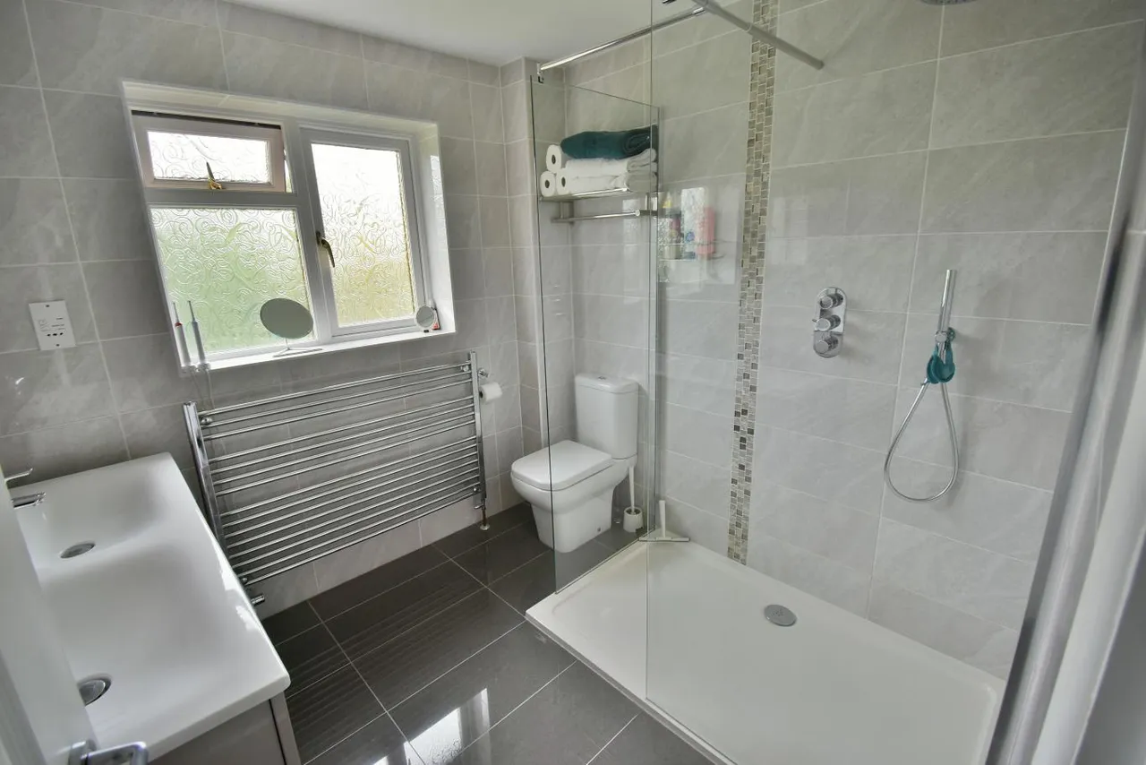 Marlswood, BH21, photo 16