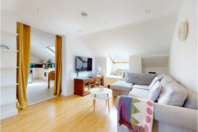 1 bed flat for sale, Sunnyhill Road, London, SW16