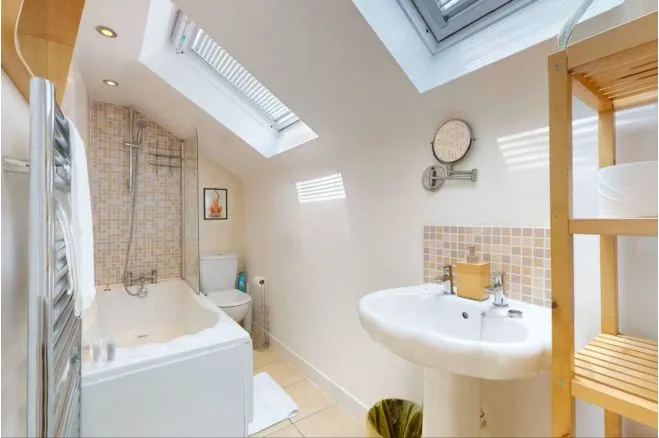 Sunnyhill Road, London, SW16, photo 9