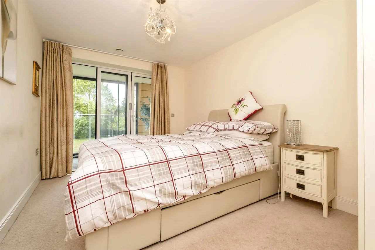 Warwick Road, Solihull, B91, photo 8