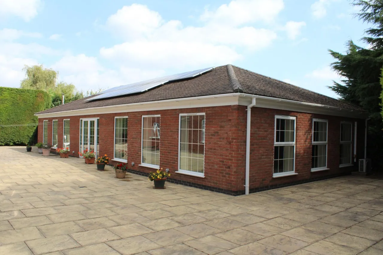 Kirton Road, Greetwell, DN20, photo 21