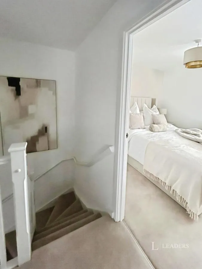 Fields Avenue, Halewood, L26, photo 12