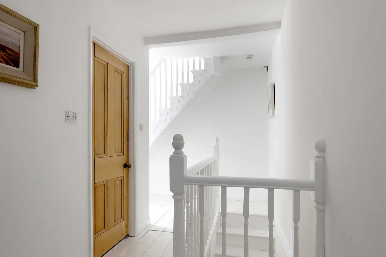 Cores End Road, Bourne End, SL8, photo 11