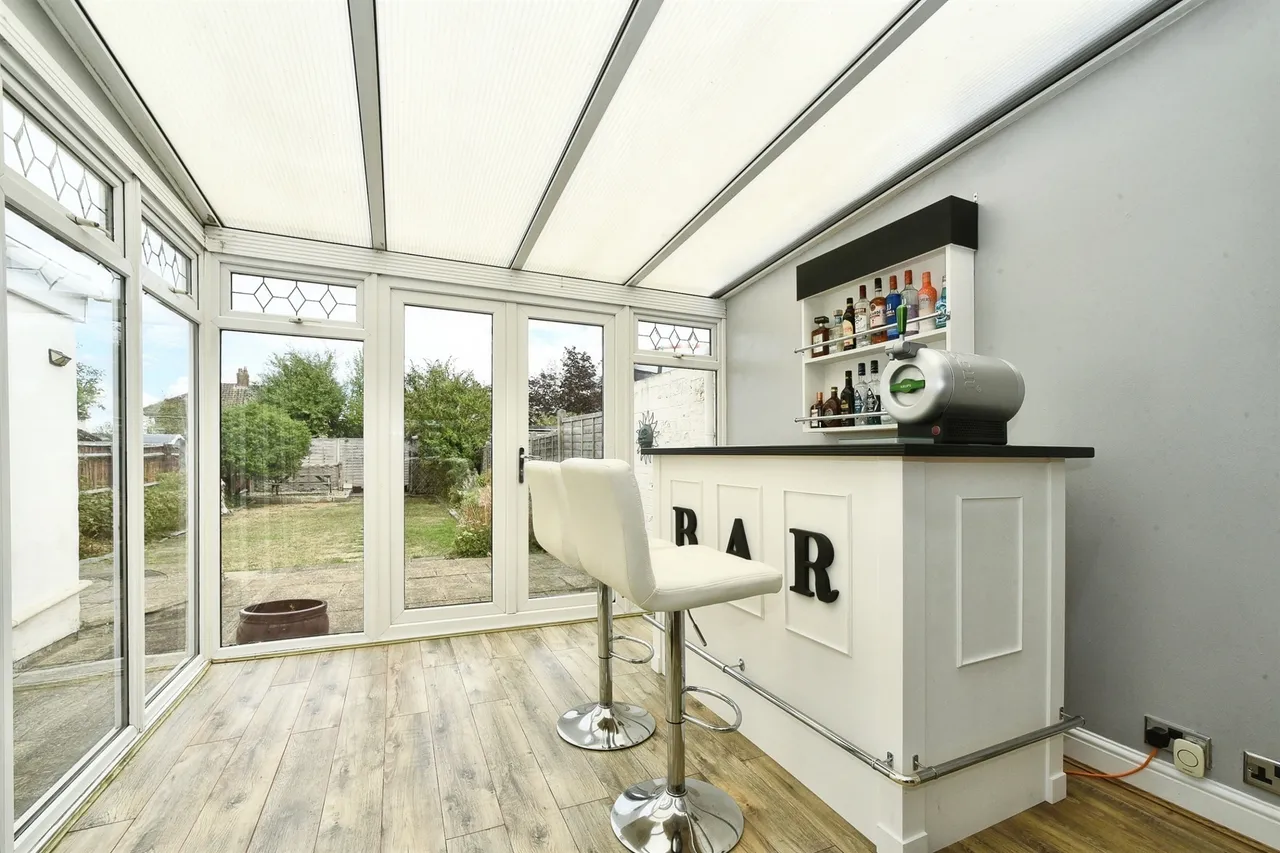 Shipton Grove, Swindon, SN3, photo 8