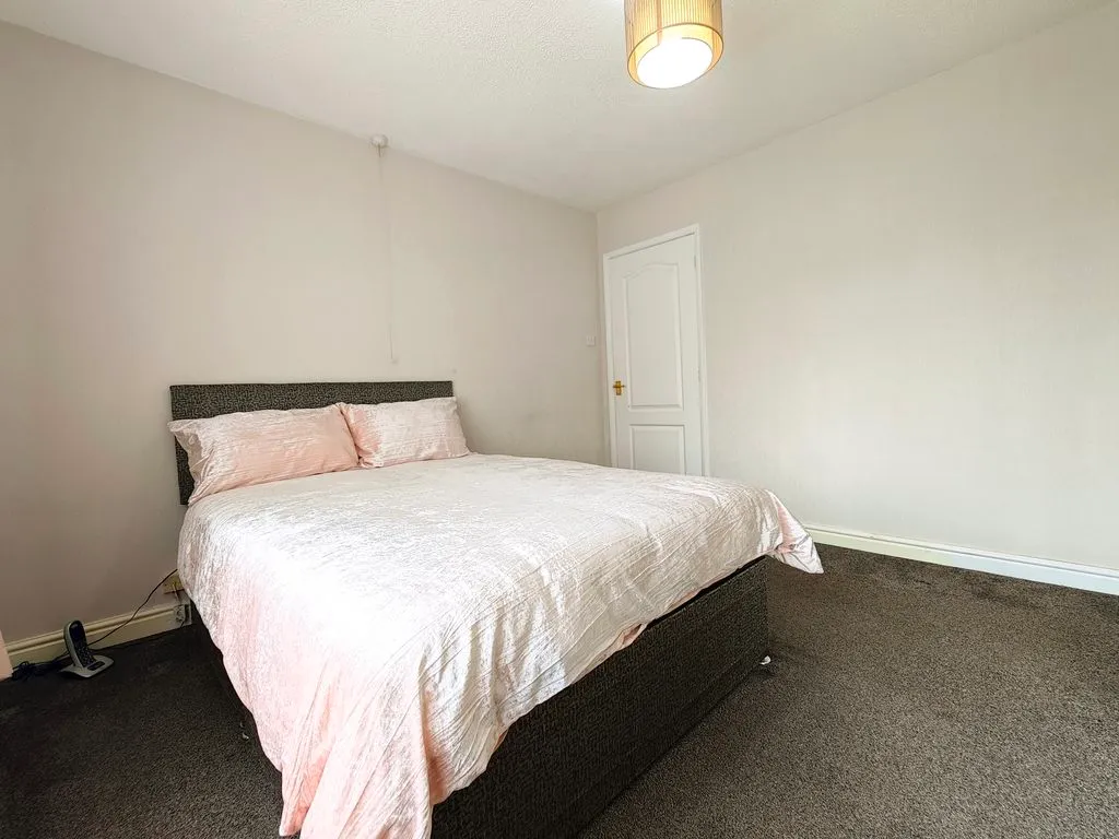 Crosshill Drive, Carlisle CA2 6RS, photo 9