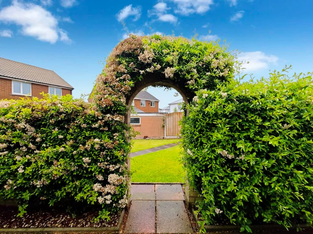 Crosshill Drive, Carlisle CA2 6RS, photo 17