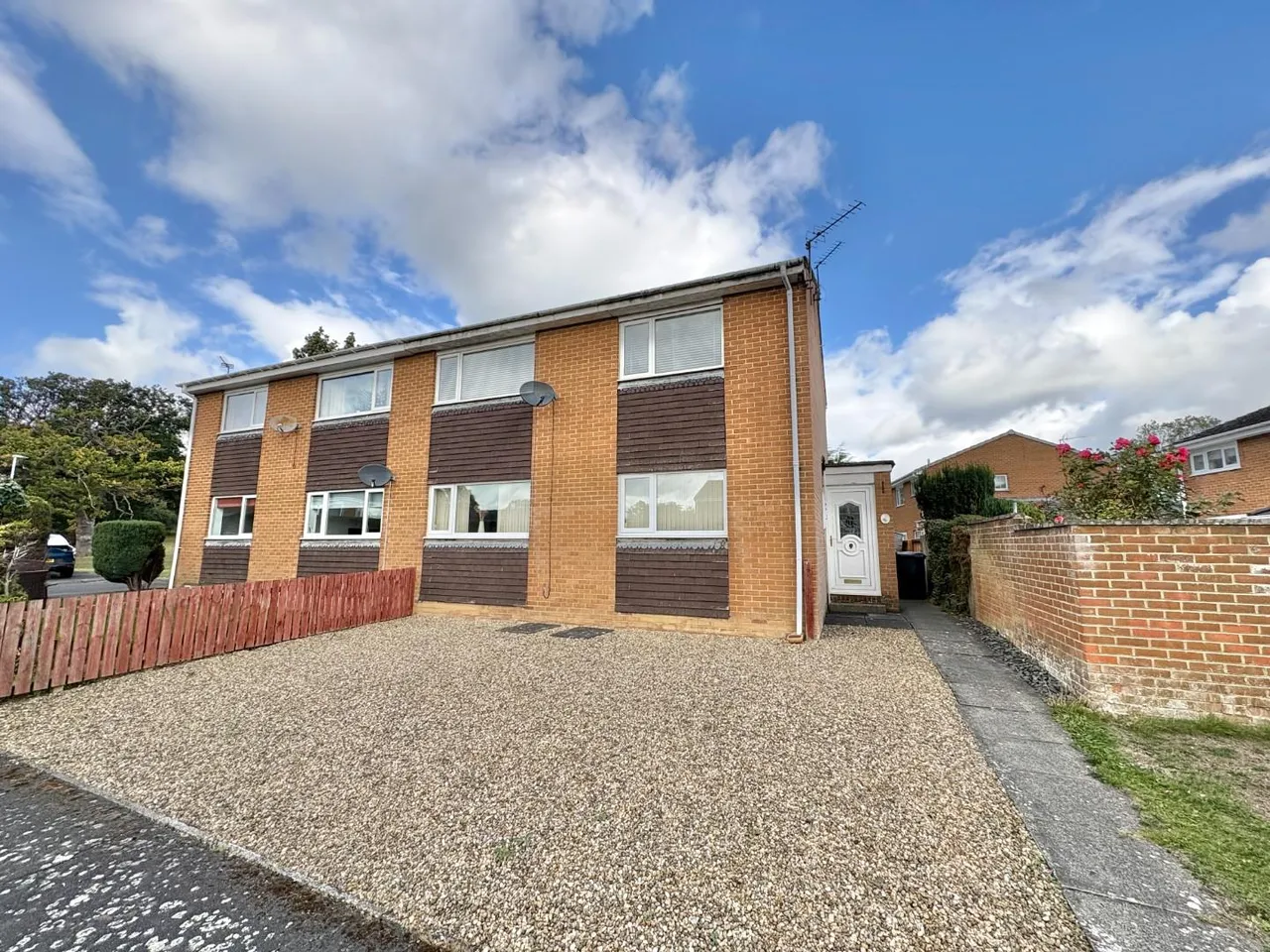 2 bed flat for sale, Burnhope Close, Crook, DL15