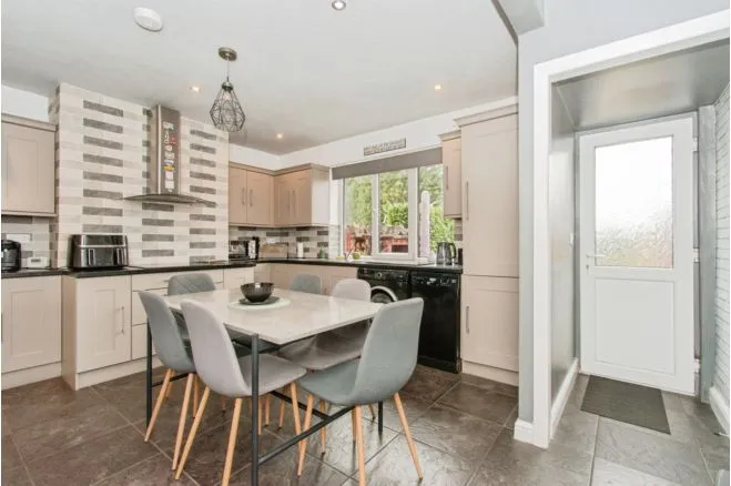 Milton Street, Castleford, WF10, photo 8