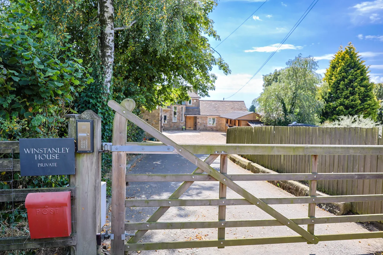 Red Rock Lane, Haigh, photo 27