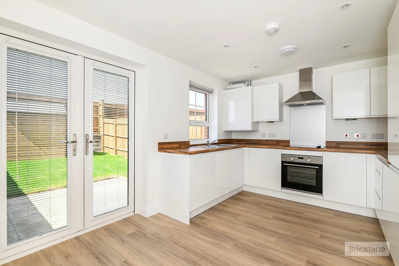 Evelina Way, Borden, Sittingbourne, photo 2