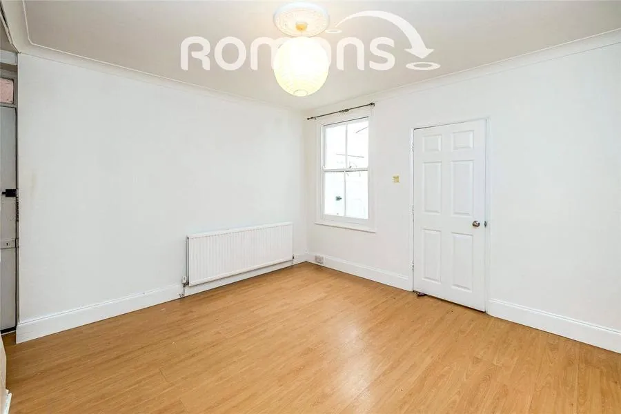 Totteridge Avenue, High Wycombe, HP13, photo 8