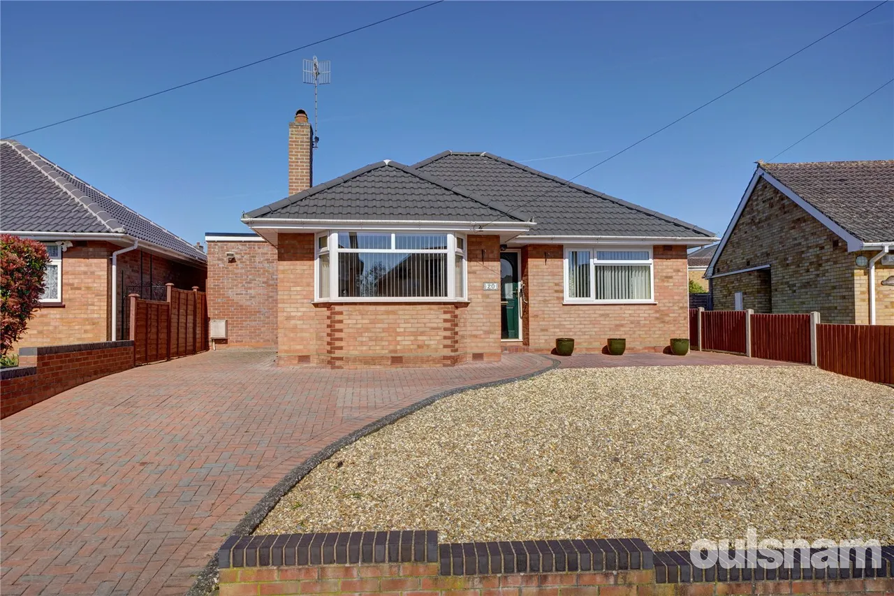 2 bed house for sale — Witton Avenue, Droitwich, Worcestershire, WR9 8NZ