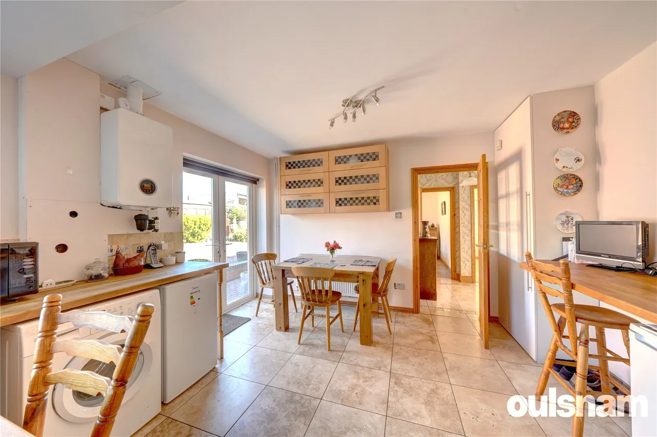 Witton Avenue, Droitwich, Worcestershire, WR9 8NZ, photo 4