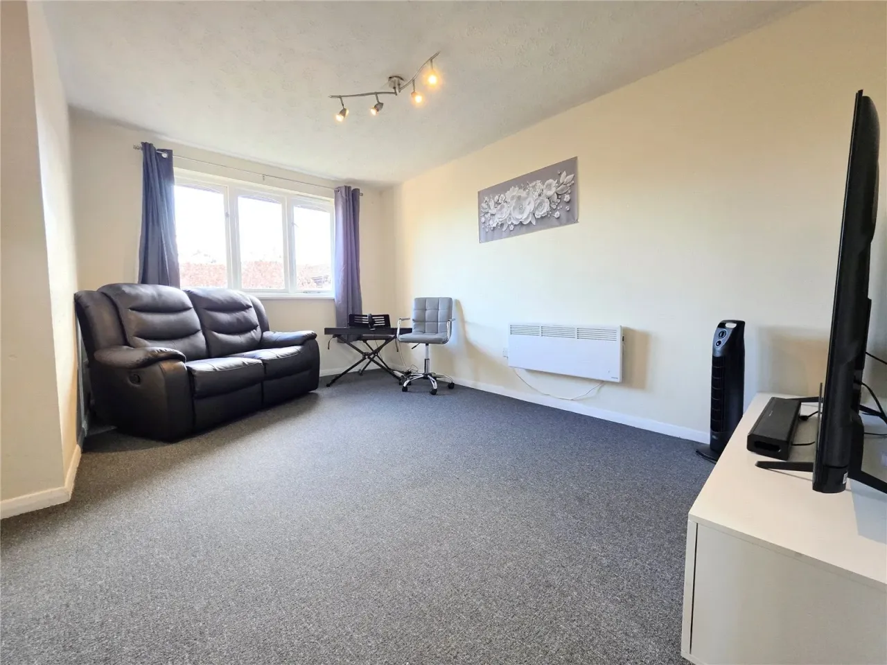 Sandon Close, Rochford, SS4, photo 2