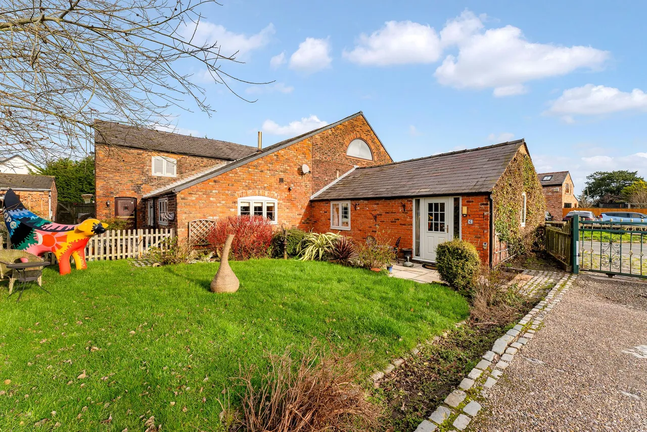 The Barn Ramsbrook Lane, Hale Village, Liverpool, Liverpool, L24 5RP, photo 42