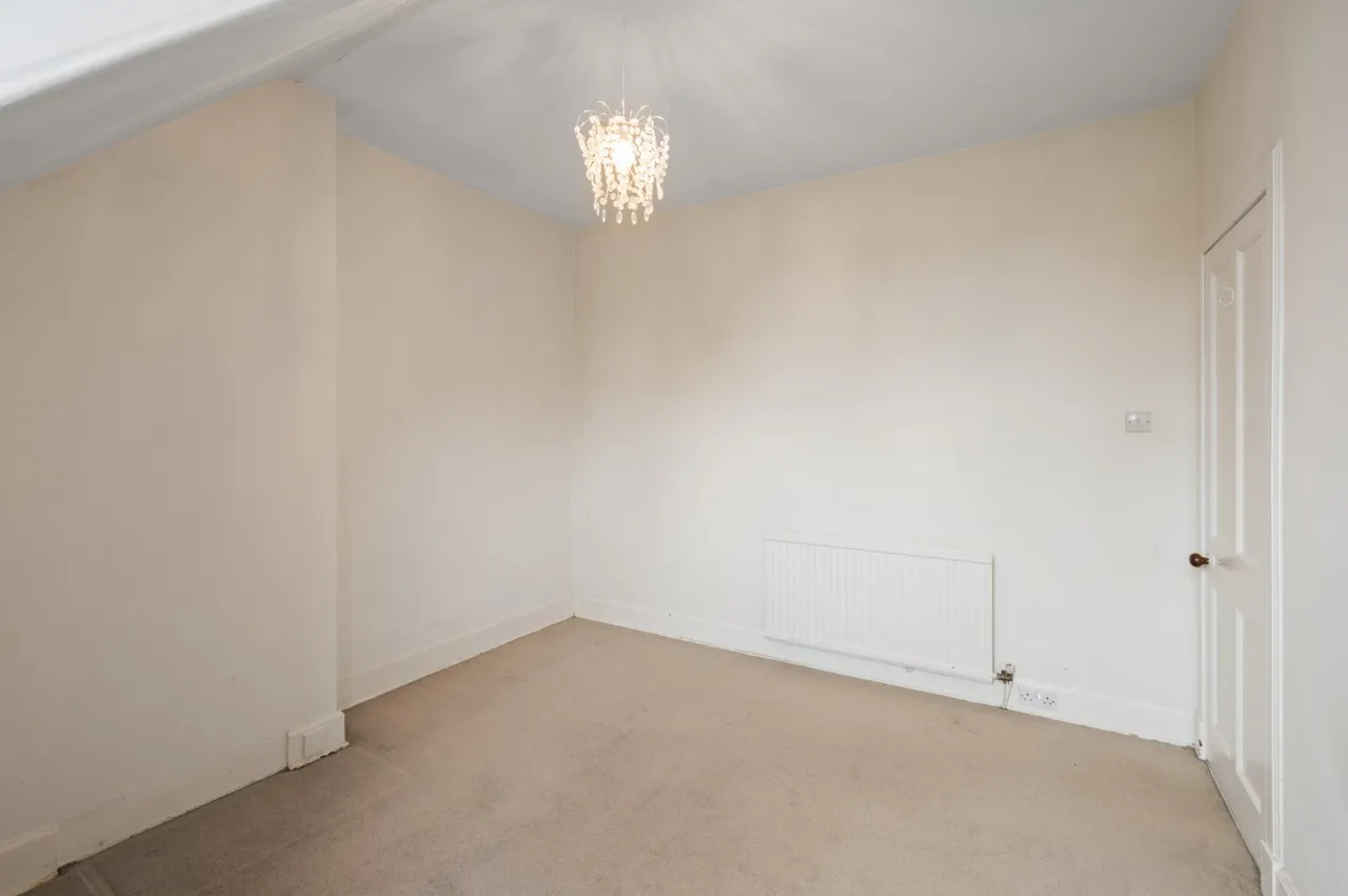 Ulster Terrace, Willowbrae, EH8, photo 10