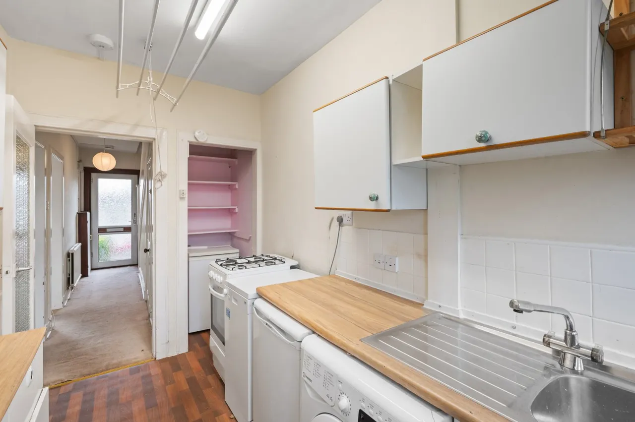 Ulster Terrace, Willowbrae, EH8, photo 5