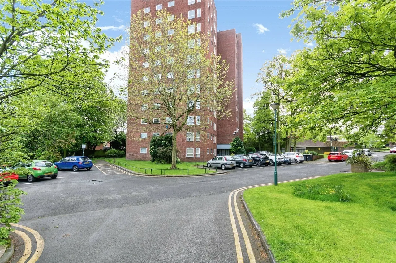 1 bed flat for sale, Bowen Court, Wake Green Park, B13