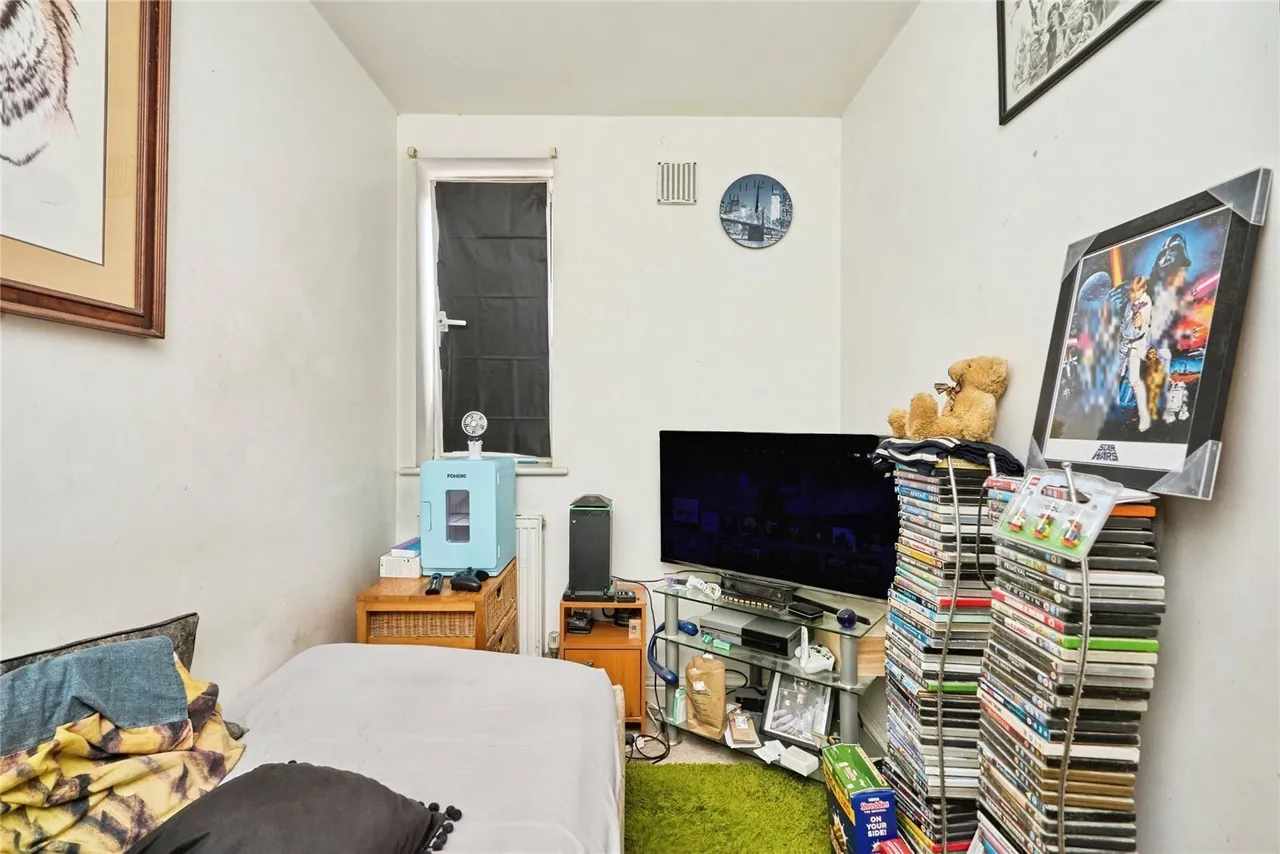 St. Johns Wood Road, Ryde, PO33, photo 6