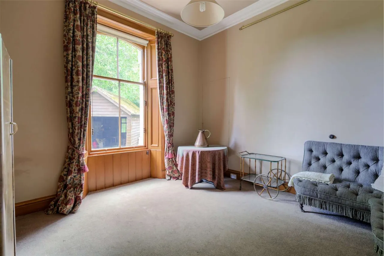Kinnoull Terrace, Perth, PH2, photo 14