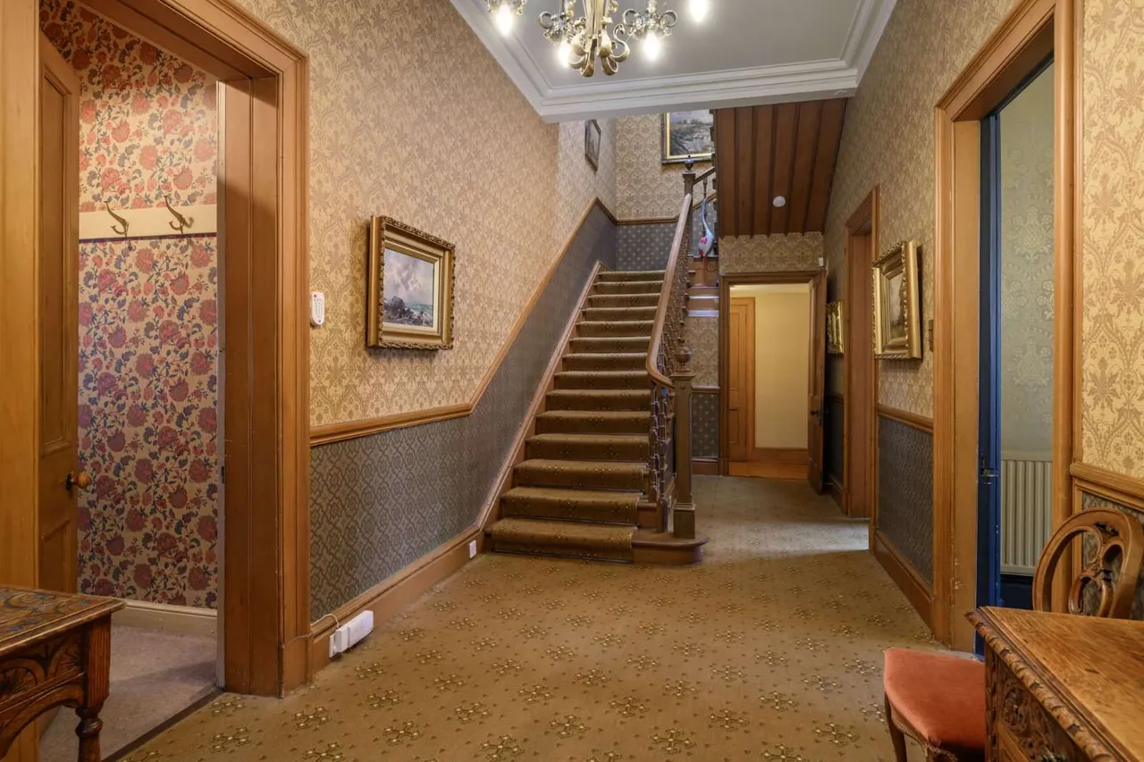 Kinnoull Terrace, Perth, PH2, photo 2