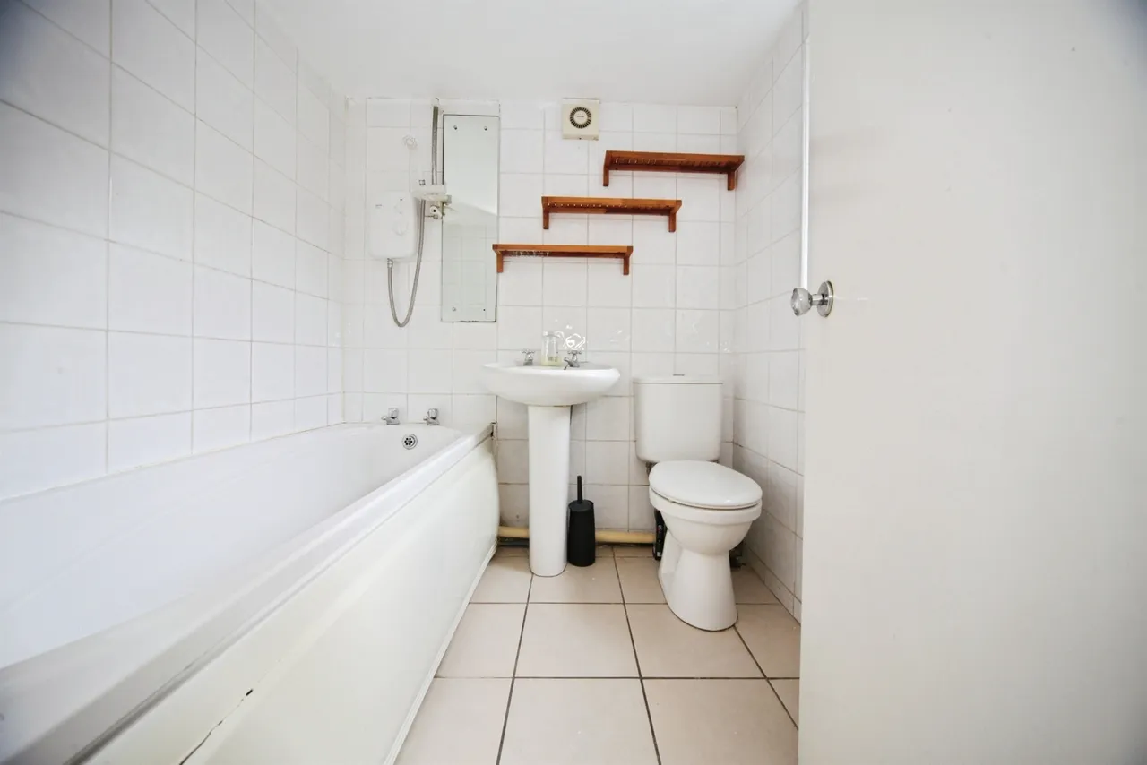 Hartley Road, Luton, LU2, photo 8