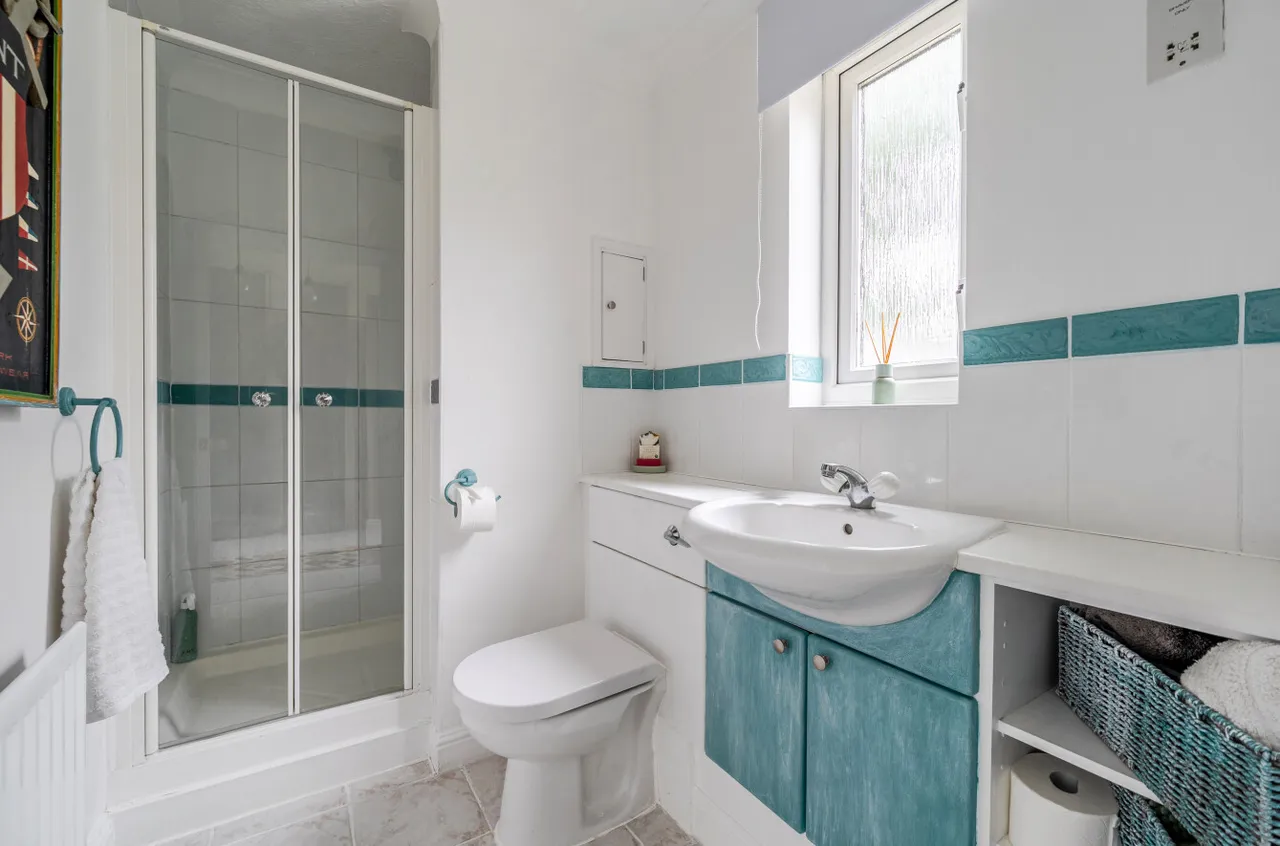 Essenhigh Drive, Worthing, BN13, photo 10