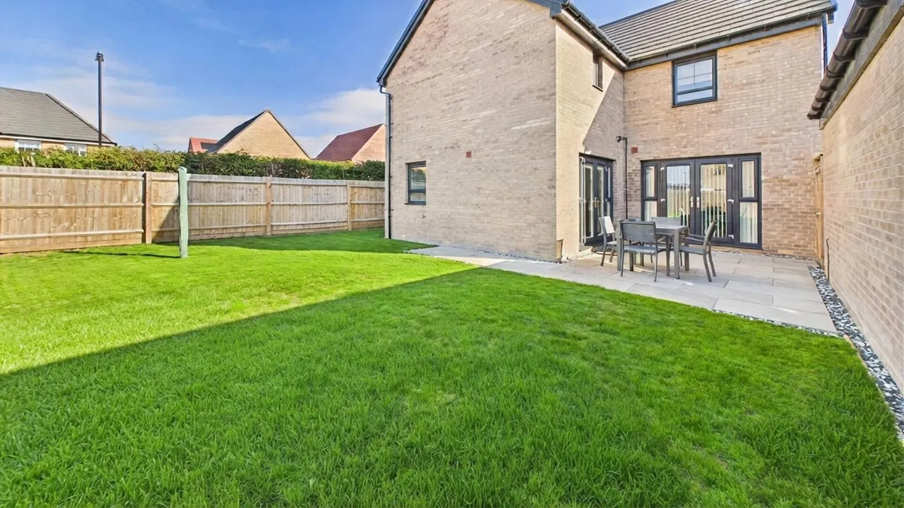 Wand Avenue, Bourne, PE10, photo 2