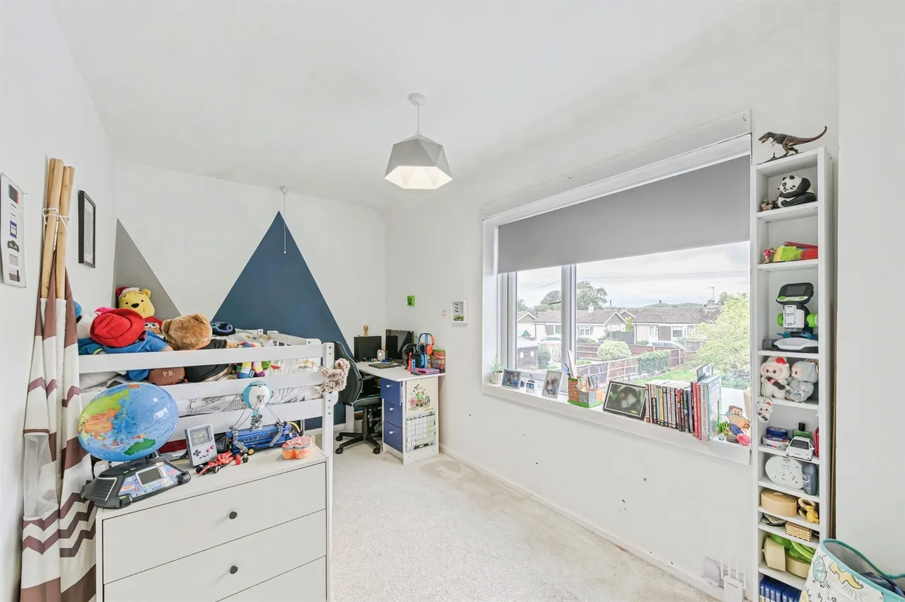 Coronation Avenue, Polesworth, B78, photo 17