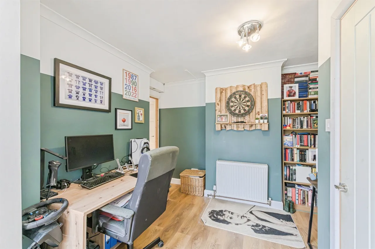 Coronation Avenue, Polesworth, B78, photo 11