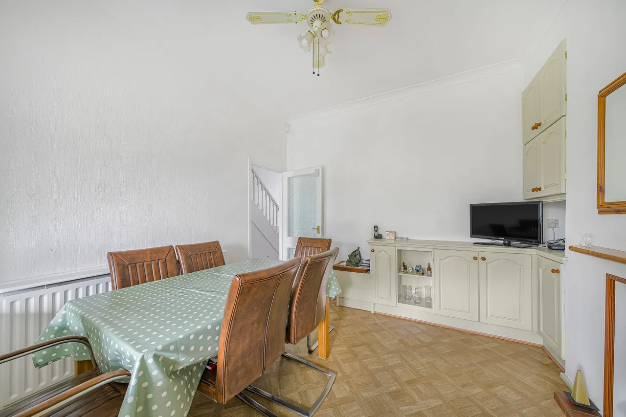 Rochester Way, Eltham, photo 12
