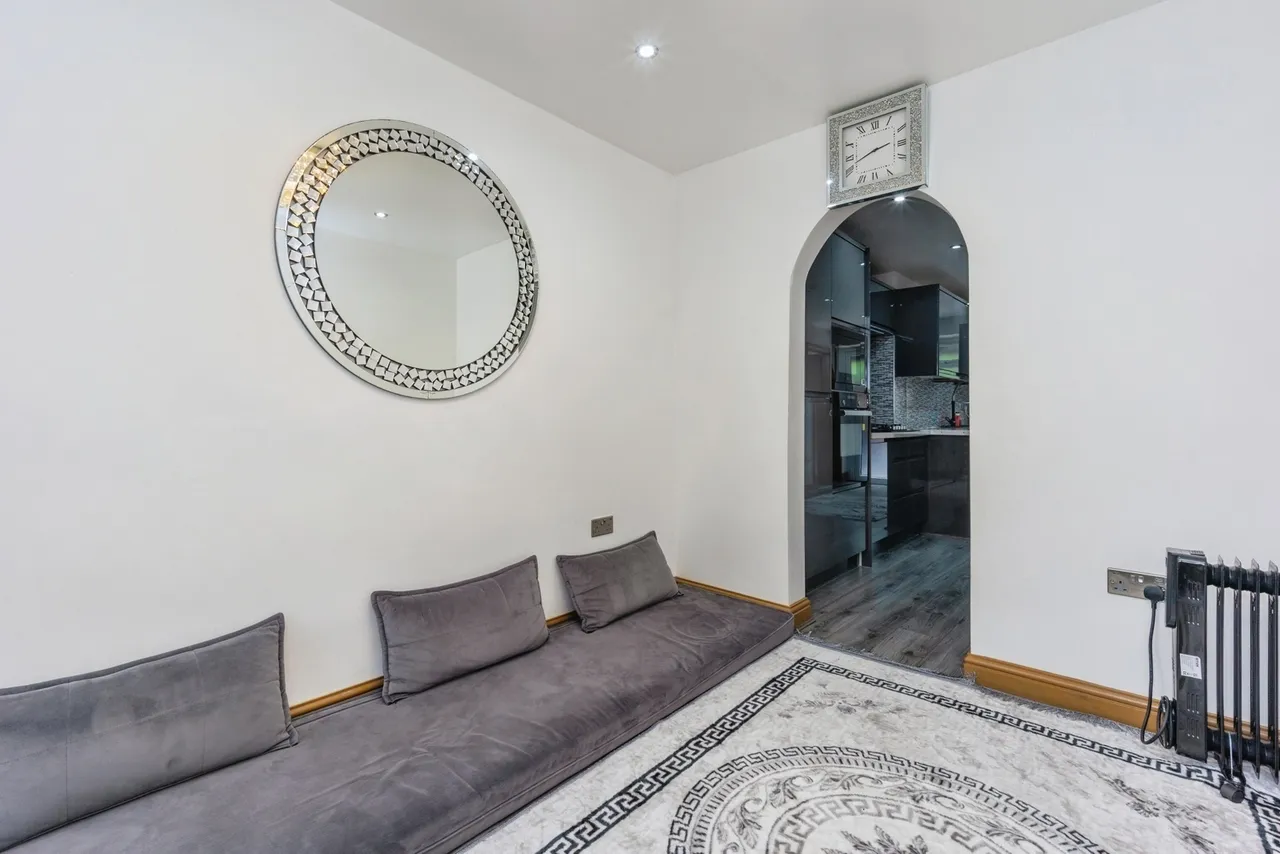 Yarburgh Street, Moss Side, Manchester, M16, photo 5