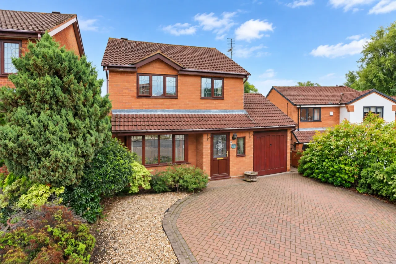 Stone Pine Close, Cannock, photo 20