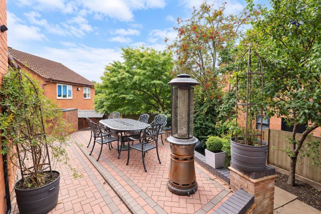 Stone Pine Close, Cannock, photo 18