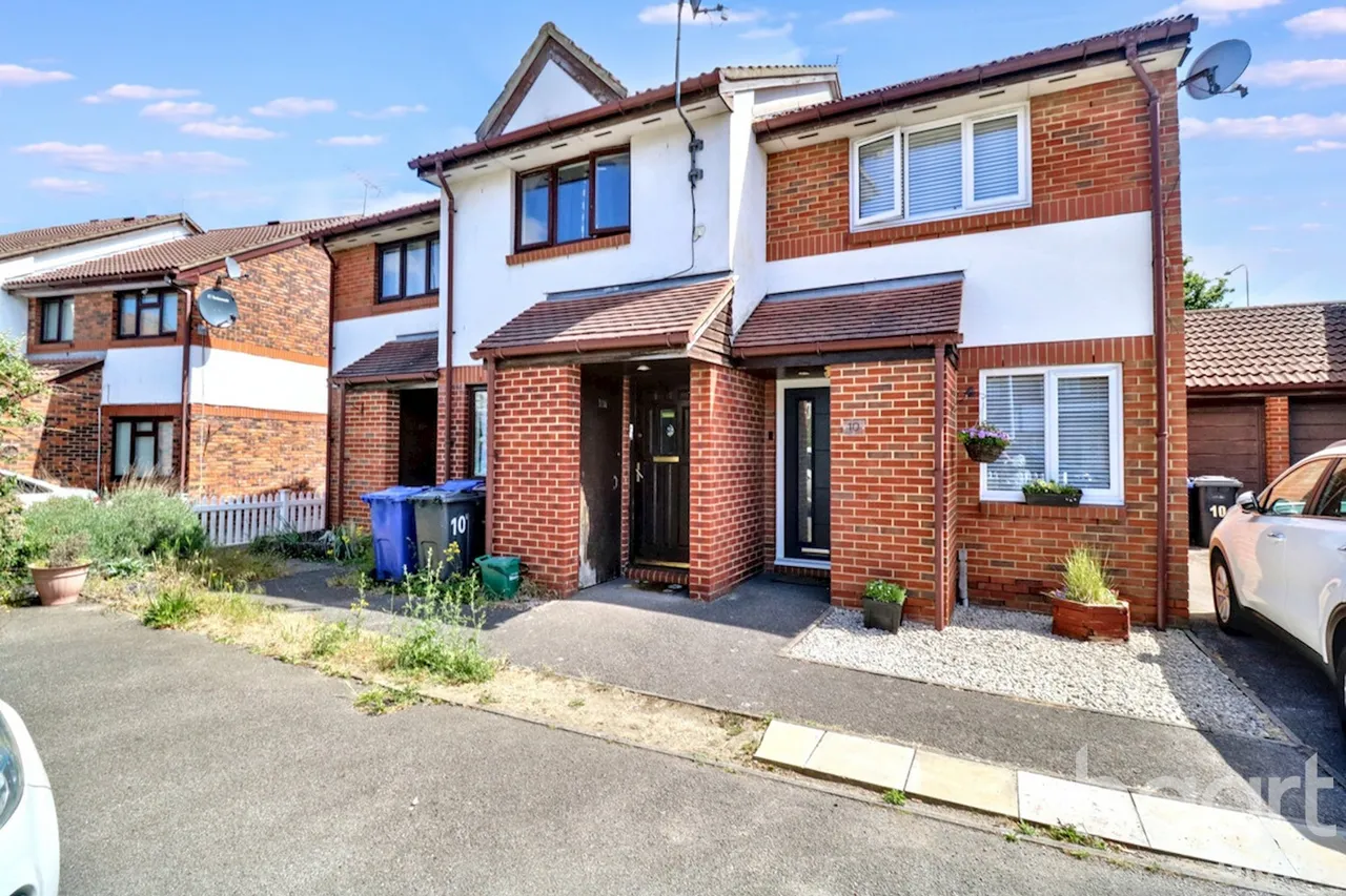 2 bed house for sale, Gabion Avenue, Purfleet, RM19