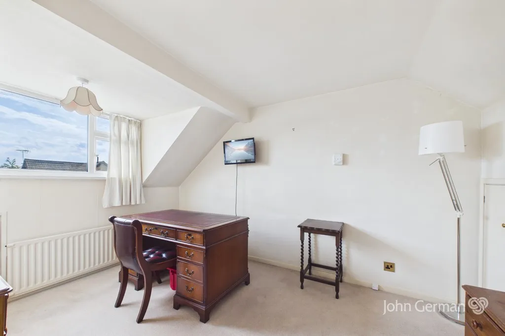 Lambourne Avenue, Ashbourne, photo 14