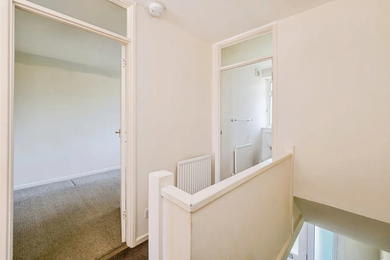 Victor Walk, Hornchurch, RM12, photo 11