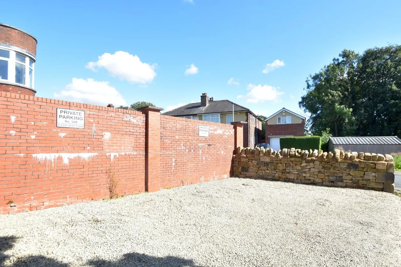 Walmersley Road, Walmersley, Bury, Lancashire, BL9 6QT, photo 17