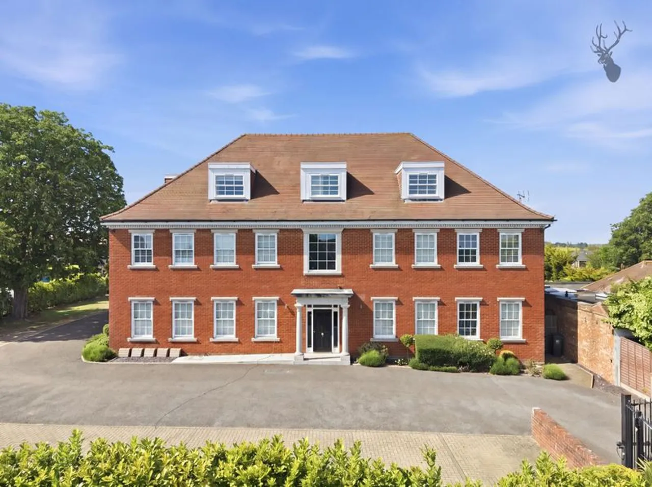 1 bed flat for sale, Manor Road, Chigwell, IG7