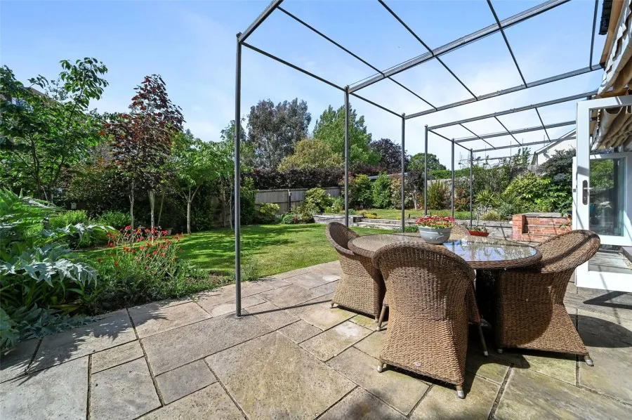 with 4 bedrooms in Braughing, Ware, SG11, photo 26