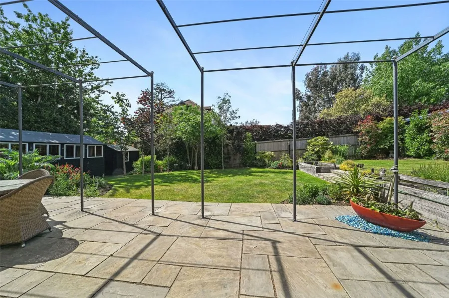 with 4 bedrooms in Braughing, Ware, SG11, photo 18