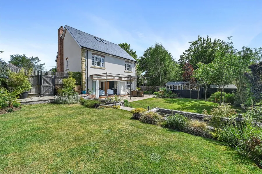 with 4 bedrooms in Braughing, Ware, SG11, photo 4