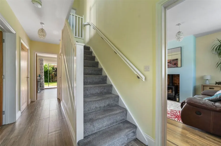 with 4 bedrooms in Braughing, Ware, SG11, photo 9