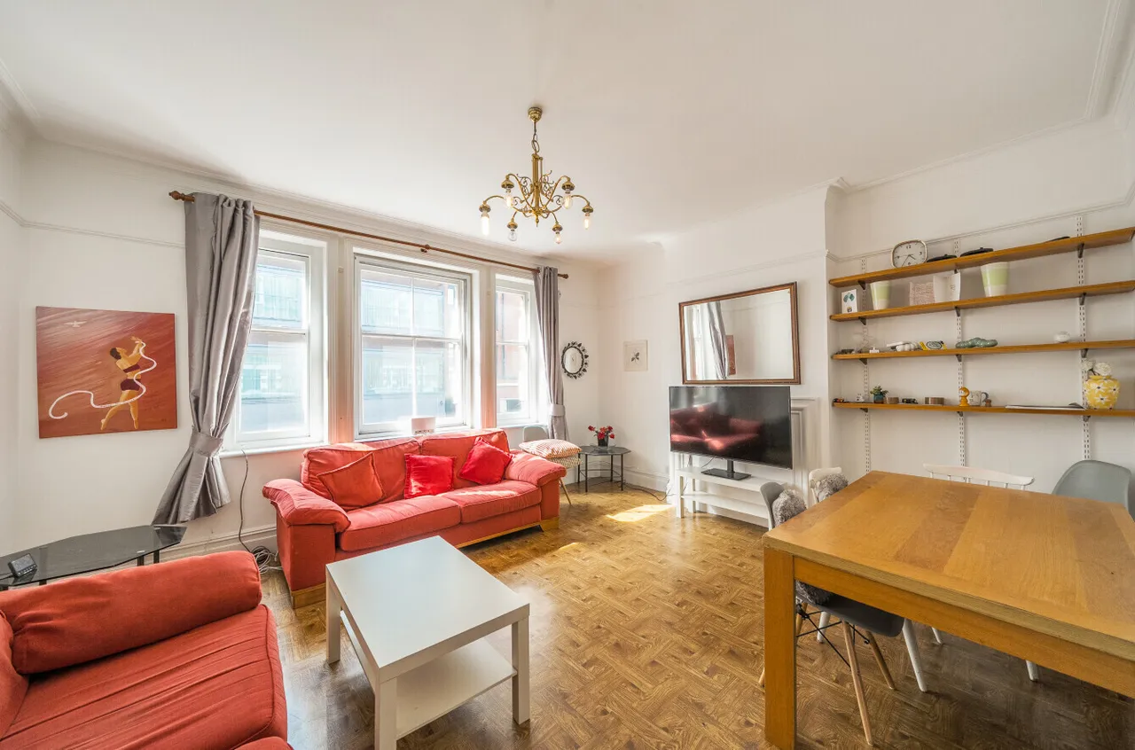 4 bed flat for sale, Bond Street, London, W5