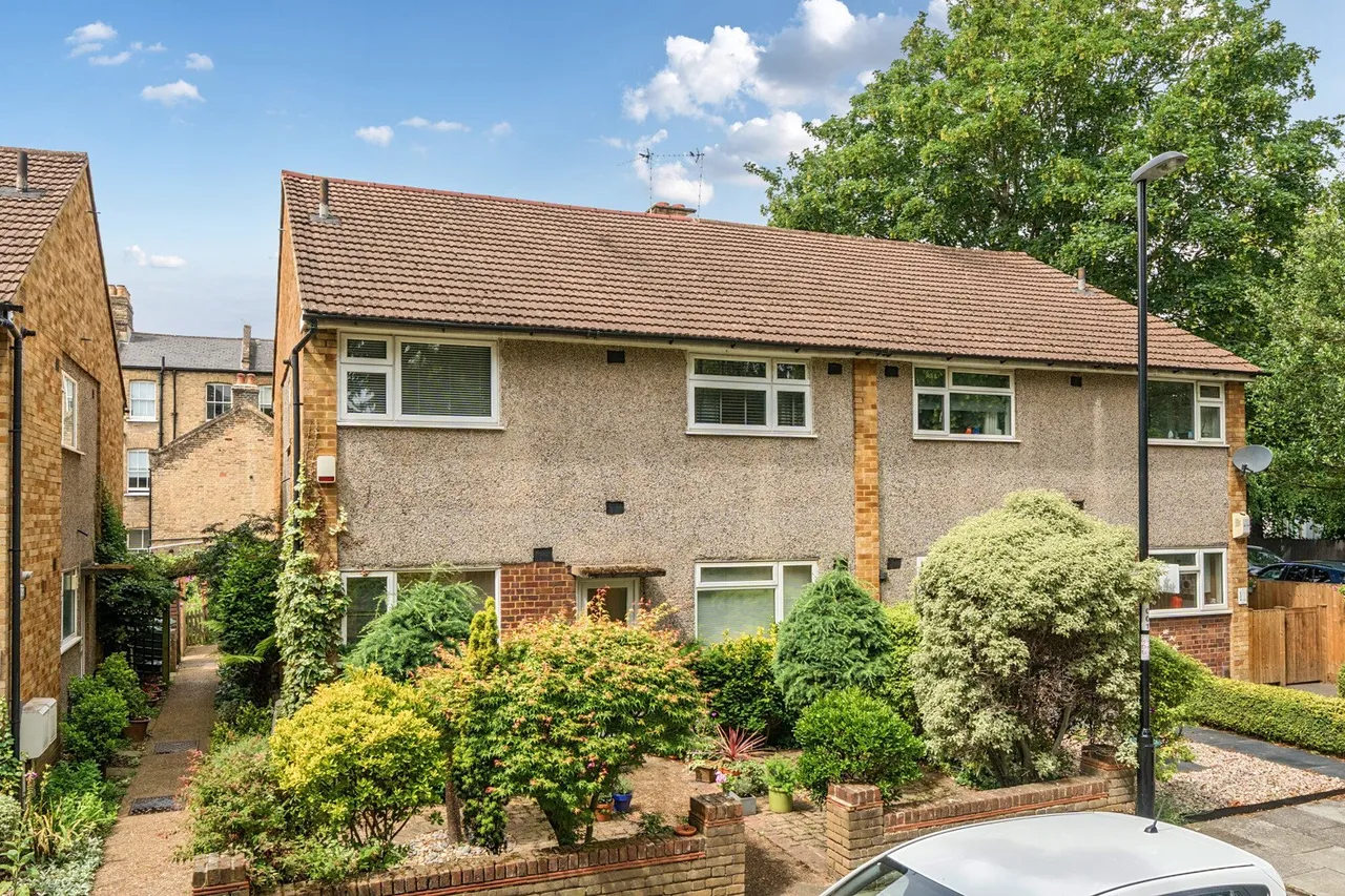 Haynes Close, SE3, photo 9