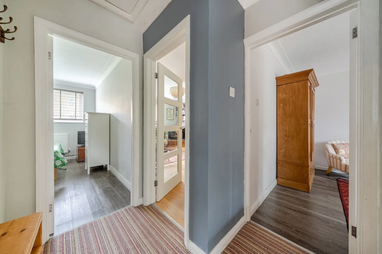 Haynes Close, SE3, photo 10