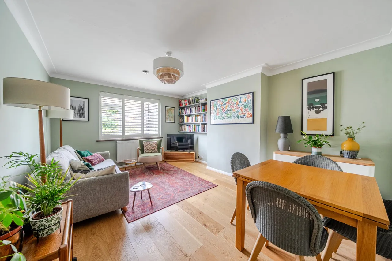 2 bed flat for sale — Haynes Close, SE3